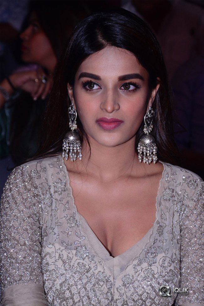 Nidhhi-Agerwal-at-Savyasachi-Movie-Pre-Release-Event